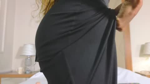 Snapshot of adarasmiith chatting on 12-29-24, 02:10 adarasmiith online show from 12-29-24, 02:10