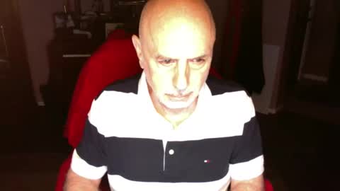 Snapshot of add_me_2 chatting on 11-23-25, 02:22 add_me_2 online show from 11-23-25, 02:22