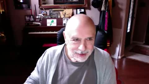 Snapshot of add_me_2 chatting on 12-03-25, 06:17 add_me_2 online show from 12-03-25, 06:17