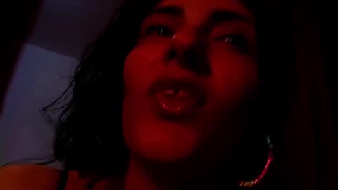 amy        online show from 01-08-25, 09:44