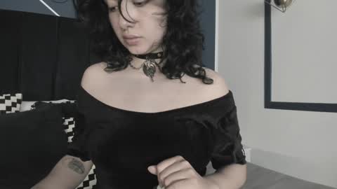 Ade  online show from 01-14-25, 07:43