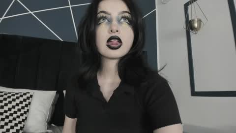 Ade  online show from 01-20-25, 10:04