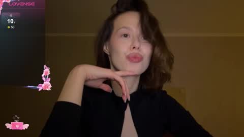 Snapshot of adel_evans chatting on 03-19-26, 10:03 Adele online show from 03-19-26, 10:03