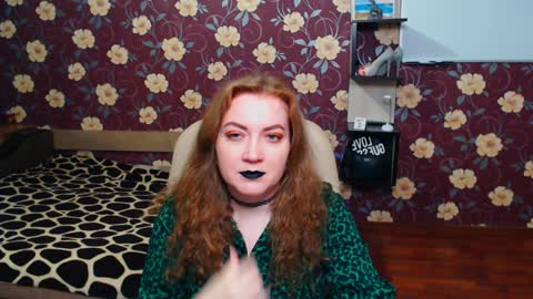 Snapshot of adel_redhead_ chatting on 12-07-24, 06:04 Adel online show from 12-07-24, 06:04