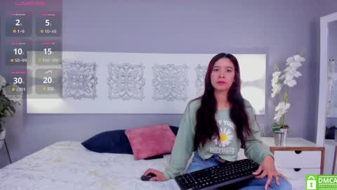 Snapshot of adelaa_11 chatting on 01-27-25, 12:16 Adela Worsth online show from 01-27-25, 12:16