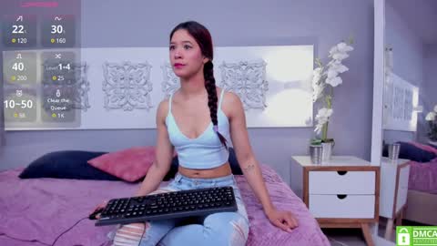 Snapshot of adelaa_11 chatting on 02-03-25, 12:14 Adela Worsth online show from 02-03-25, 12:14