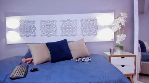 Snapshot of adelaa_11 chatting on 03-11-25, 03:56 Adela Worsth online show from 03-11-25, 03:56