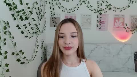 Snapshot of adele0_0 chatting on 03-02-25, 12:54 Adele online show from 03-02-25, 12:54