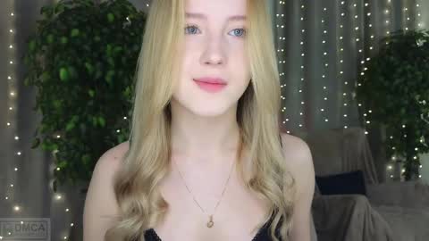 Adele online show from 02-16-25, 06:43