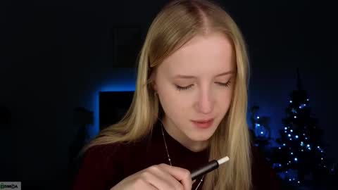 Snapshot of adele_armas chatting on 01-12-26, 09:20 Adele online show from 01-12-26, 09:20