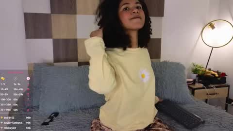 Snapshot of adele_carter_ chatting on 02-15-25, 08:33 Andrea online show from 02-15-25, 08:33