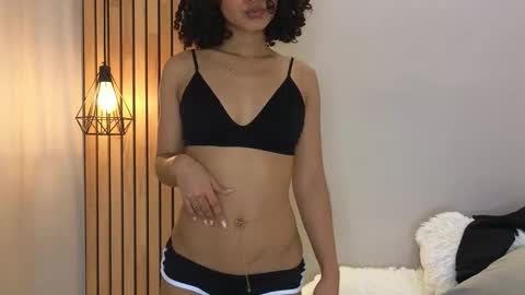 Snapshot of adele_carter_ chatting on 03-09-25, 09:25 Andrea online show from 03-09-25, 09:25