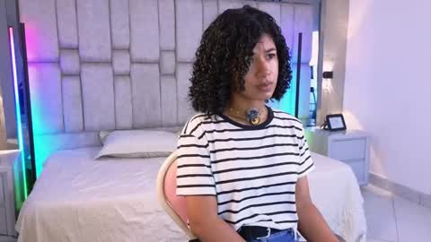 Andrea online show from 05-09-26, 12:21