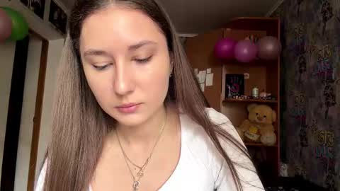 Snapshot of adeleapel chatting on 03-04-26, 09:04 Poly online show from 03-04-26, 09:04