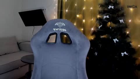 Snapshot of adeleshinem chatting on 01-11-25, 06:14 Adele Shine online show from 01-11-25, 06:14