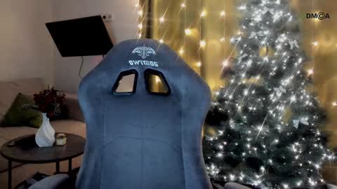 Snapshot of adeleshinem chatting on 01-15-25, 10:17 Adele Shine online show from 01-15-25, 10:17