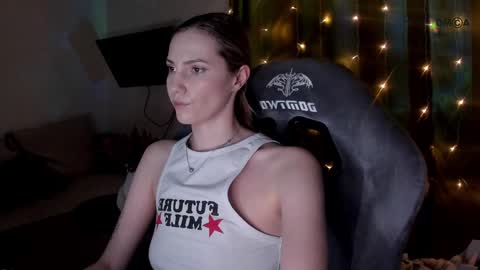 Snapshot of adeleshinem chatting on 01-17-25, 09:39 Adele Shine online show from 01-17-25, 09:39