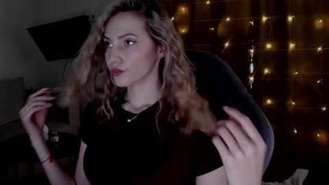 Snapshot of adeleshinem chatting on 02-05-25, 05:30 Adele Shine online show from 02-05-25, 05:30