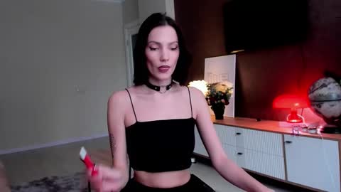 Snapshot of adeleshinem chatting on 10-06-25, 05:38 Adele Shine online show from 10-06-25, 05:38