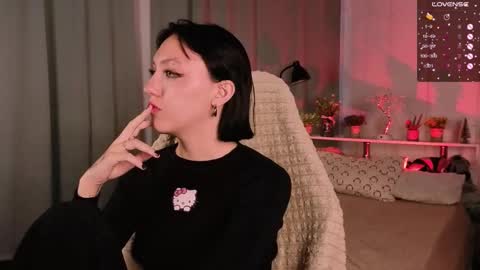 Snapshot of adelicelenoir chatting on 10-10-25, 02:16 miss Ada online show from 10-10-25, 02:16