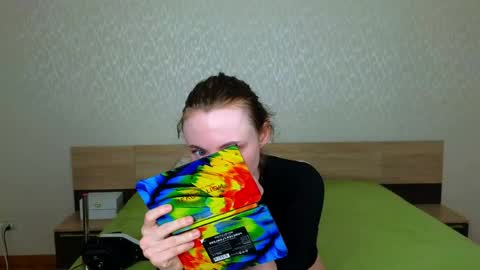 Snapshot of adelina_cowell chatting on 05-18-26, 09:37 Adelina online show from 05-18-26, 09:37