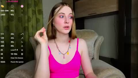 Adelina online show from 06-19-26, 01:59