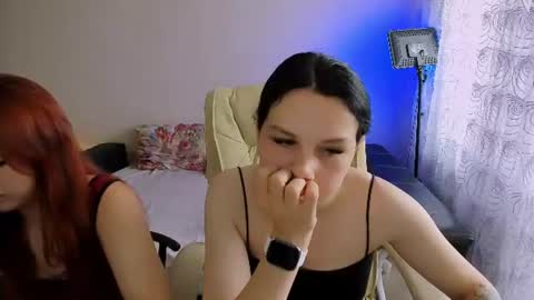 adelina_xxx online show from 06-18-26, 10:41