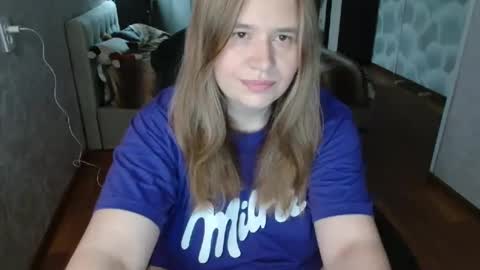 adelinalawson online show from 05-24-26, 03:22