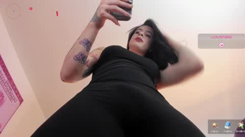 Snapshot of adelineefoxxx chatting on 12-26-24, 07:05 MARIA ANGEL IG iamangel45 online show from 12-26-24, 07:05