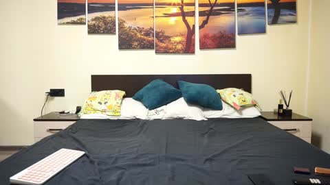 Adellineee online show from 01-25-25, 09:46