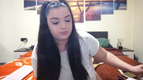 Adellineee online show from 02-21-25, 01:44