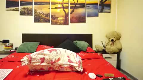 Adellineee online show from 10-08-25, 09:12