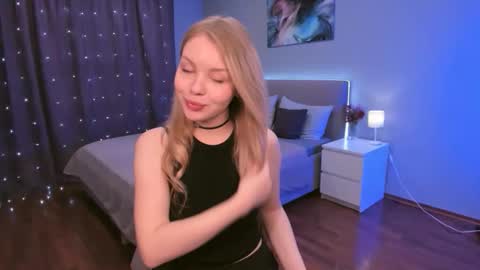 adelllovely online show from 11-23-25, 11:32