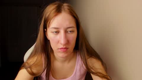 Snapshot of adellqueen chatting on 01-12-26, 10:37 Adell online show from 01-12-26, 10:37