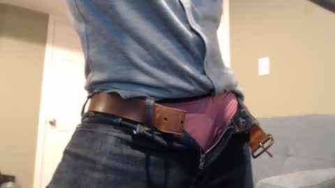 Snapshot of adequate_cock chatting on 02-20-26, 10:32 adequate_cock online show from 02-20-26, 10:32