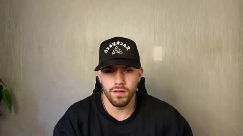 Ades online show from 10-14-25, 11:44