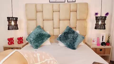 AdharaSmithh online show from 03-02-25, 11:09