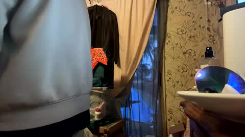 adick_ting online show from 12-15-24, 01:02