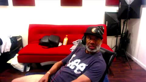 adick_ting online show from 01-10-25, 08:37