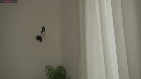 Snapshot of adisson_fox chatting on 01-10-26, 07:32 Adisson Fox online show from 01-10-26, 07:32