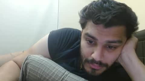 adit56665 online show from 01-04-25, 03:40