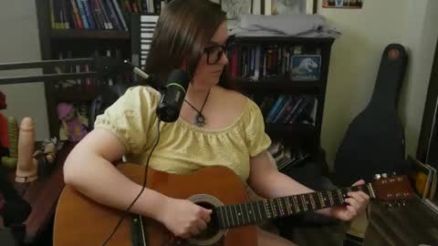 adobe_angel304 online show from 01-10-25, 10:15