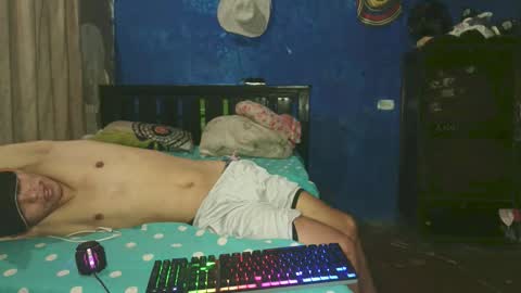 Adonis online show from 12-23-25, 04:32