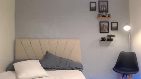 Adonis online show from 09-24-25, 02:04