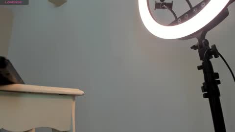 adonis_hot_xx online show from 03-02-25, 11:42