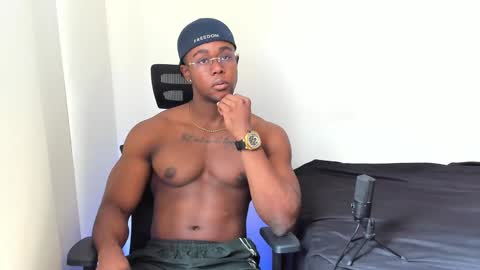 Snapshot of adonisknigh chatting on 02-05-25, 03:31 Adonis Knight  online show from 02-05-25, 03:31