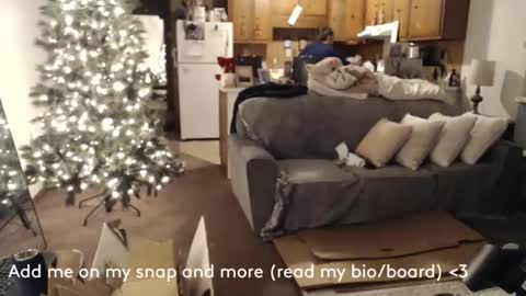 Snapshot of adorable22 chatting on 12-17-24, 02:12 adorable22 online show from 12-17-24, 02:12