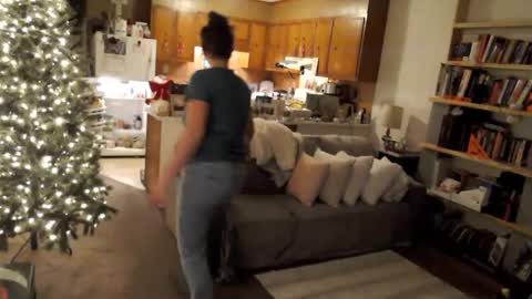 Snapshot of adorable22 chatting on 12-19-24, 02:45 adorable22 online show from 12-19-24, 02:45