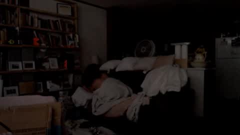 Snapshot of adorable22 chatting on 01-01-25, 02:31 adorable22 online show from 01-01-25, 02:31