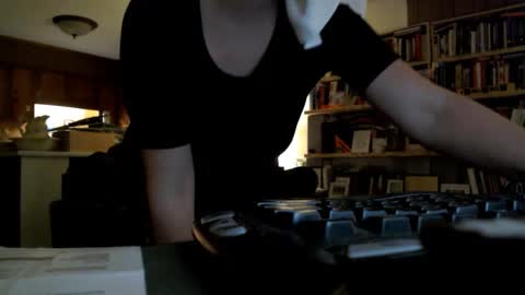 Snapshot of adorable22 chatting on 01-31-25, 03:09 adorable22 online show from 01-31-25, 03:09